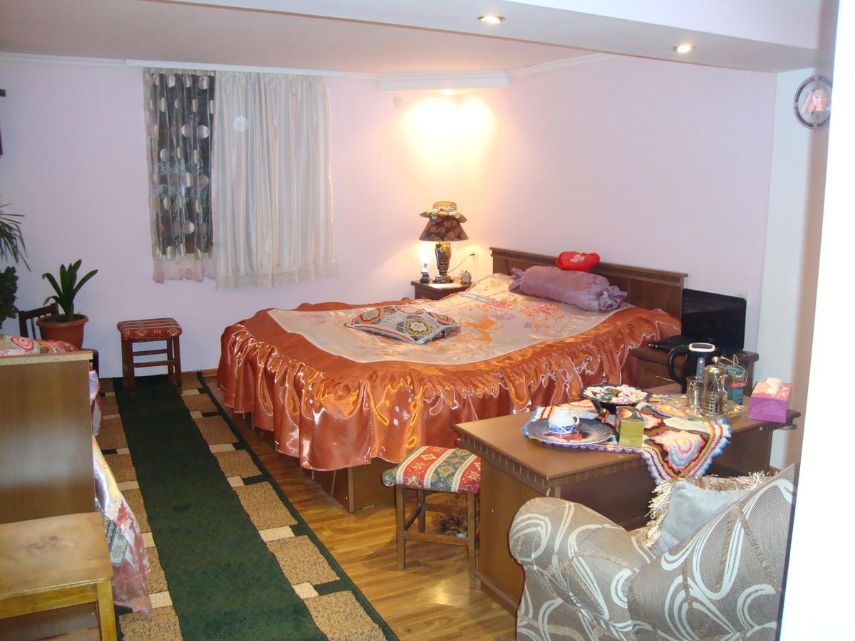 Hotel Mira Goris Exterior photo